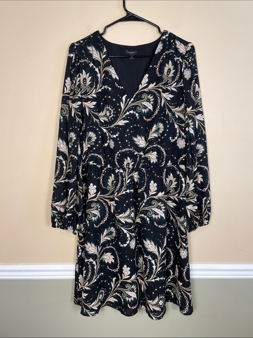 Ann Taylor Women’s Floral Chiffon Multicolor V-Neck Long Sleeve Blouson Dress